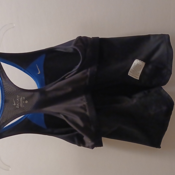 Nike dri-fit racer back black and blue top size XL reflection strips mesh - Picture 7 of 14